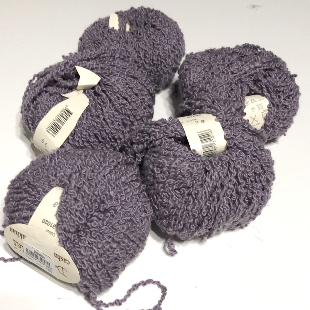 YARN 5 SKEINS DEBBIE BLISS-MADE IN ITALY NWT